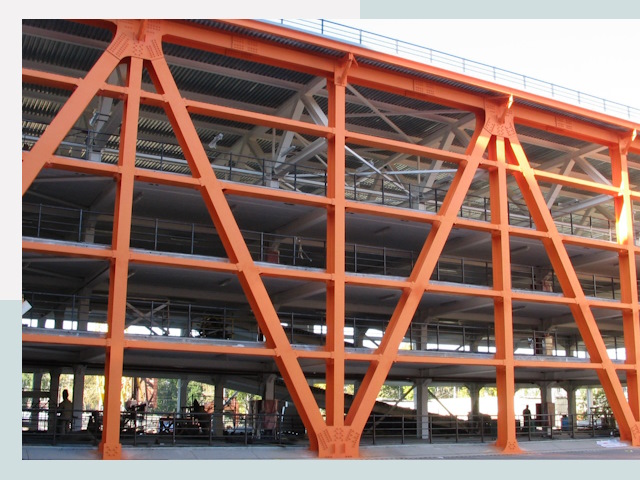 Многоуровневые паркинги в Верхний Уфалей от 614 руб.