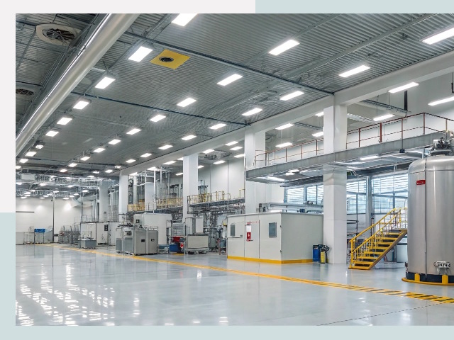 Освещение ангаров в Верхнем Уфалее от 614 руб. - Эффективные решения